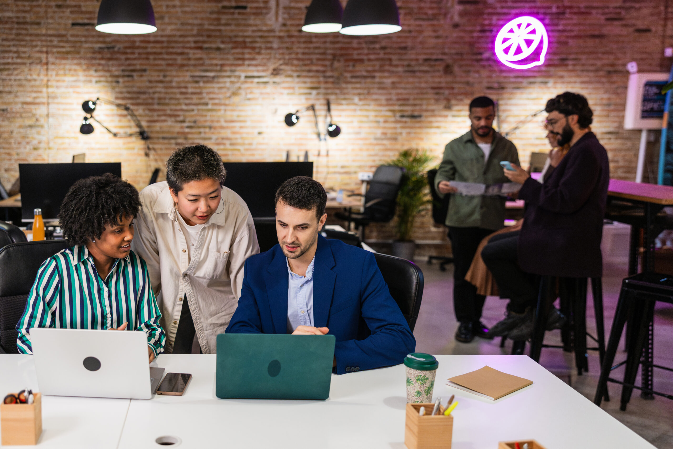 two-freelance-business-women-in-their-startup-smal